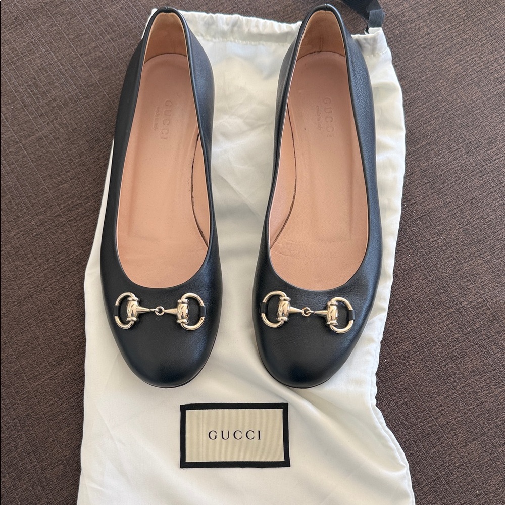 Gucci Black Leather Ballet Flats with Gold Horsebit